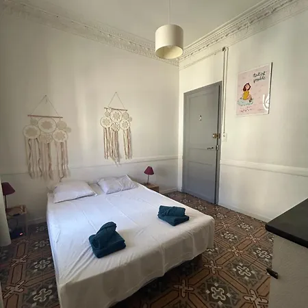 La Maison Du Bonheur Сasa de vacaciones Rivesaltes