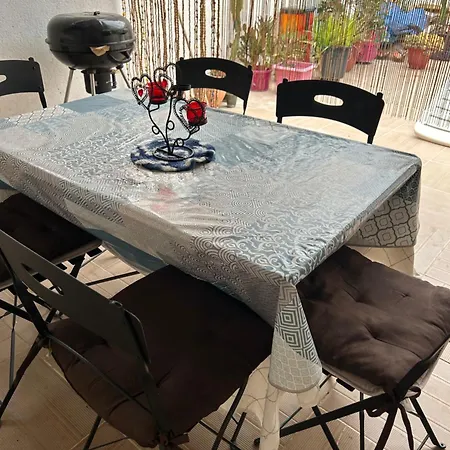 La Maison Du Bonheur Сasa de vacaciones Rivesaltes
